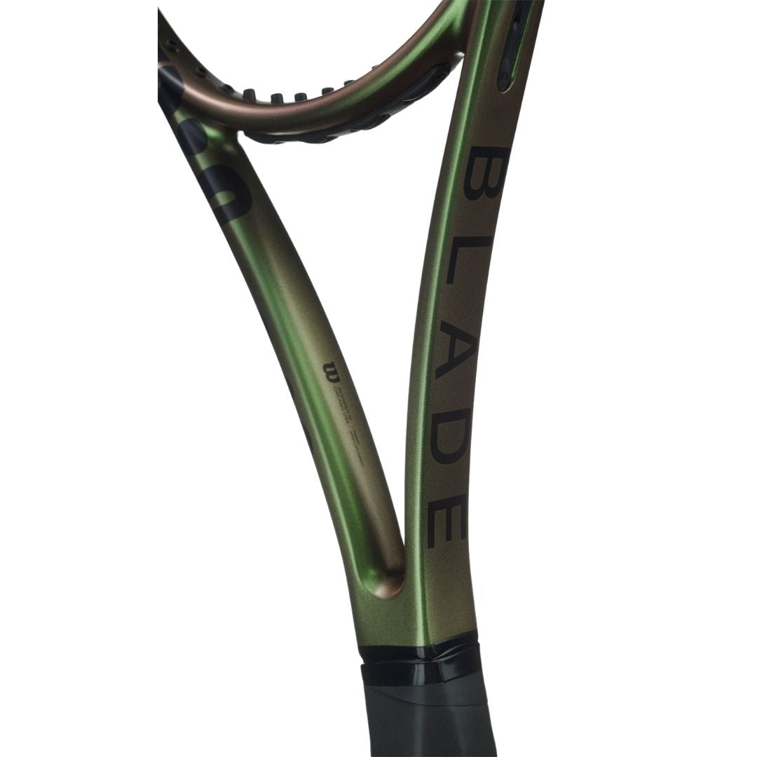 Raquette Wilson Blade 98 16x19 V8 (305G)